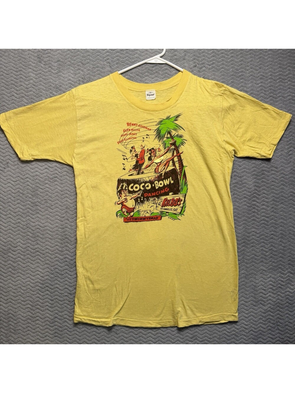 VTG 1980’s Signal T-Shirt Mens Sz M Single Stitch Kelbo's Coco-Bowl Los Angeles